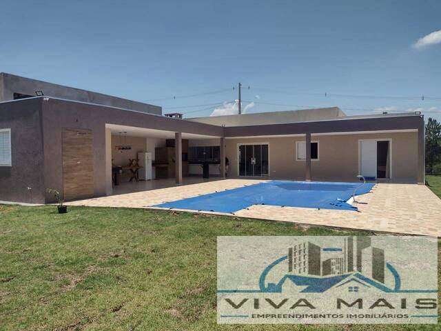 #138 - Casa para Venda em Mairinque - SP - 2