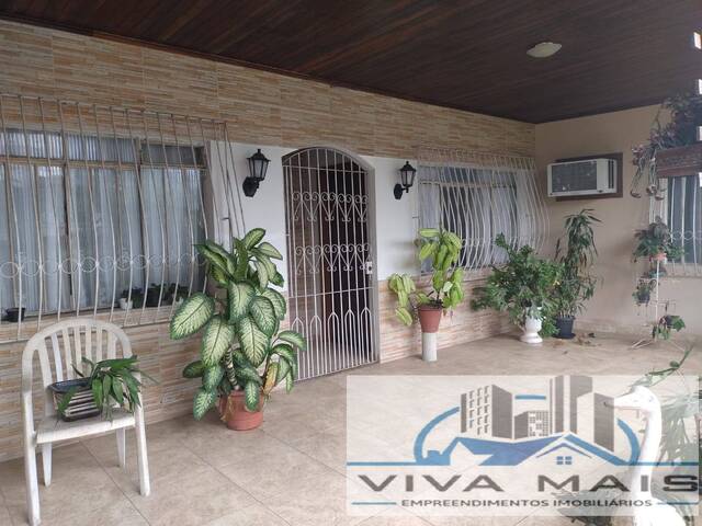 #172 - Casa para Venda em Paranaguá - PR - 3